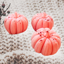 Load image into Gallery viewer, 3D Pumpkin Scented Wax Melts - Choice of Scents
